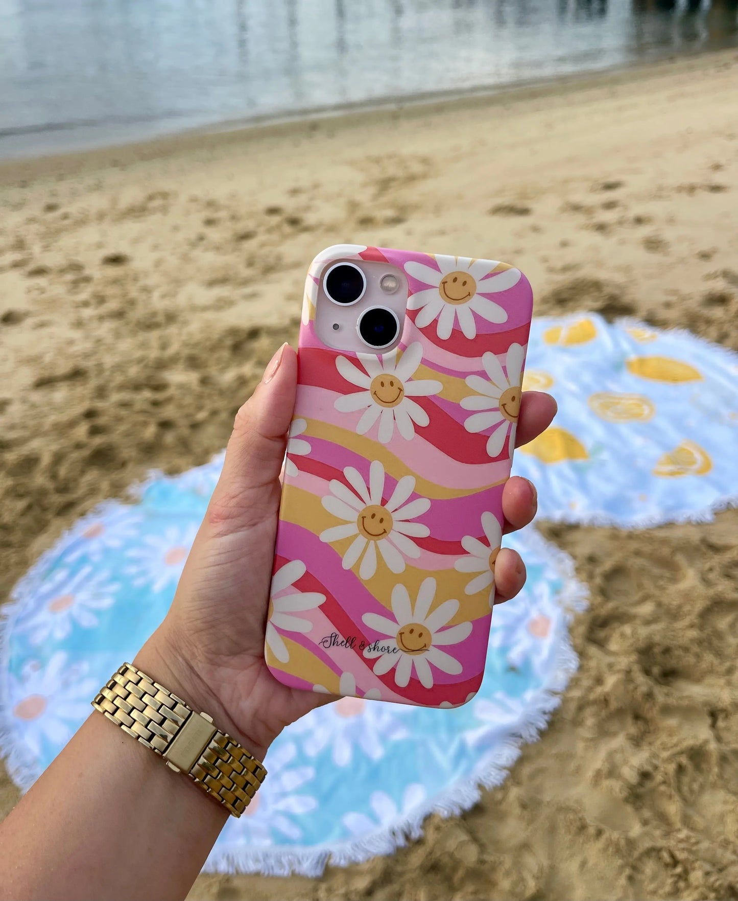 Retro Daisy iPhone Case Shell And Shore